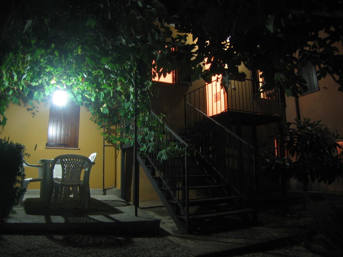 Casale Il Colle Deruta Villa Luaran gambar